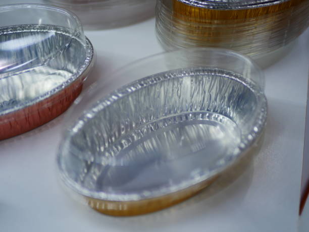 aluminum-container-with-lids-7