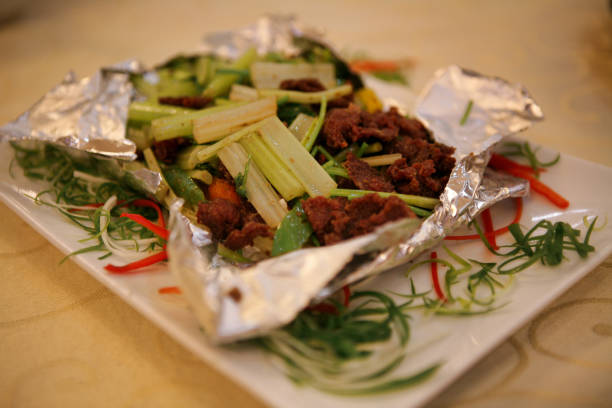 MAXIMIZING ALUMINUM FOIL USES IN RESTAURANTS: PRO GUIDE