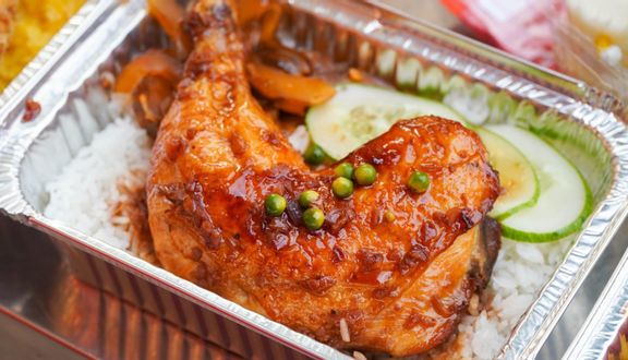 FOIL TRAYS FOR CHICKEN & RICE: PERFECTING EACH SERVING